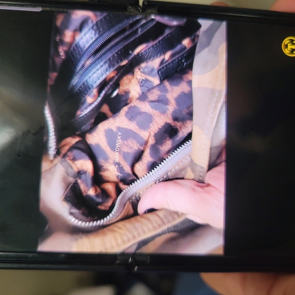 Gorgeous B makowsky camo purse like new - Picture 3 of 8